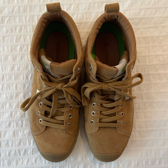 Cariuma OCA High All Camel Suede Sneakers Unisex Men Size 10/Women Size 11.5 - Picture 3 of 7